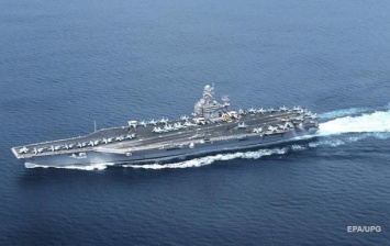 США передислоцируют военные корабли и авиацию из-за урагана Флоренс
