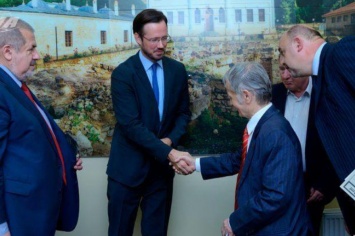 Лидеры крымских татар встретились с депутатом Бундестага