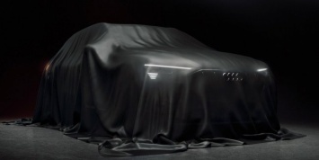 Серийный кроссовер Audi, у которого Lexus оспаривает право быть первым: новое фото