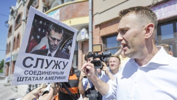 В каждой сотне сторонников Навального есть провокатор с Украины