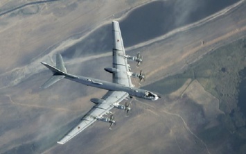 Истребители США перехватили бомбардировщики РФ - подробности