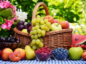 Экологическая катастрофа: харьковчанам не рекомендуют покупать херсонские фрукты и овощи