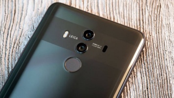 Huawei издевается над новыми iPhone и тизерит флагманские Mate 20