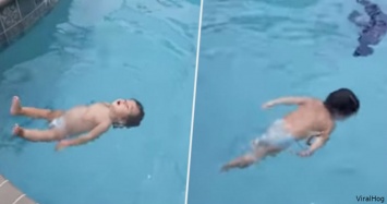 1-летняя девочка самостоятельно плавает в бассейне! И смотрите, как наслаждается