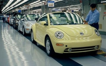 Volkswagen объявил о прекращении легендарных "Жуков" в 2019 году