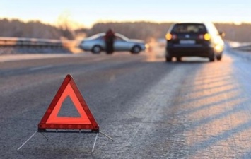 В Бердянске столкнулись три авто, одно из них - полицейское