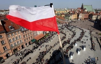В Польше уволили вице-министра за слова об иммигрантах - СМИ