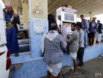 В Йемене коалиция во главе с Саудовской Аравией нанесла удар по радиостанции, убив четырех человек - СМИ