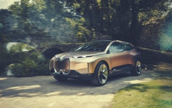 BMW показала концепт беспилотного авто iNEXT