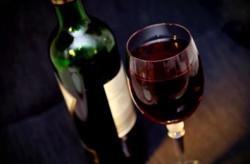 Ученые лгут о пользе ежедневного приема вина - критик