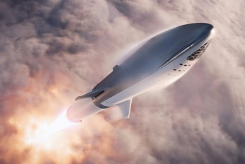 SpaceX объявила имя первого туриста, который отправится к Луне