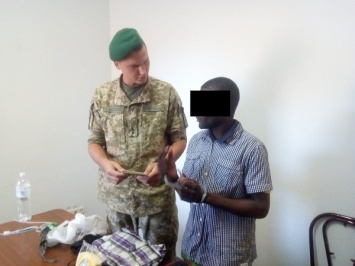 Гражданин Гамбии с французским паспортом пытался попасть из Украины в Румынию