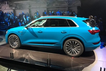 Audi e-tron SUV: первый электрокар бренда представили официально