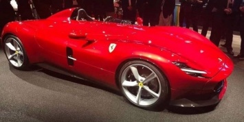 Раскрыт внешний вид спидстеров Ferrari Monza