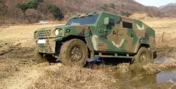 Это не Hummer, а KIA! Новый броневик из Кореи представили официально