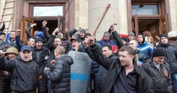 Всем условно: суд отпустил сепаратистов, громивших Харьковскую ОГА