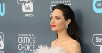 Анджелина Джоли снимается в жутком триллере