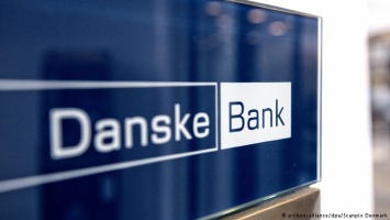 Глава крупнейшего банка Дании ушел из-за скандала вокруг отмывания денег