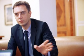 Обвиняемый в коррупции украинский министр все еще надеется отменить поезда в Россию