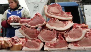 В Украине запретили продажу домашнего мяса и молока