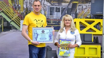 Самый большой макет промышленного оборудования из картона: на Interpipe Techfest установили рекорд Украины