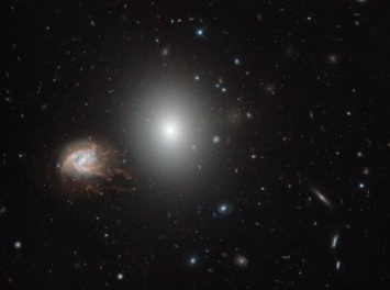 Телескоп Hubble заснял созвездие Волосы Вероники