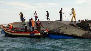 В Танзании на озере Виктория перевернулся паром: утонули десятки людей