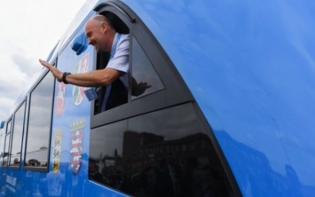 В Германии запущен первый в мире поезд на водородном топливе