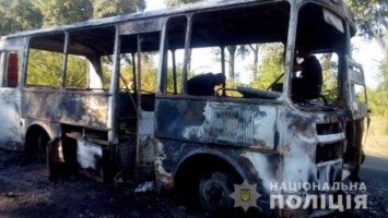 На Сумщине сгорел автобус, который перевозил детей