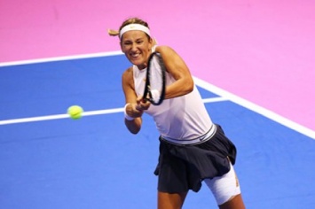 Азаренко уступила в четвертьфинале турнира в Токио (ВИДЕО)