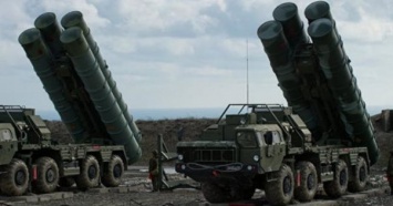 Россия разврнула в Крыму ракетные комплексы С-400