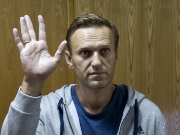 Навального задержали на выходе из спецприемника после ареста