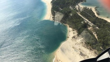 В Австралии сотни метров пляжа ушли под воду океана (фото)
