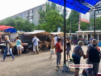 Снести или оставить: в Николаеве депутаты не могут решить, что делать с рынком «Дзержинский»