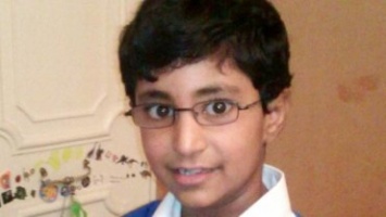 В лондонской школе подростка убили сыром