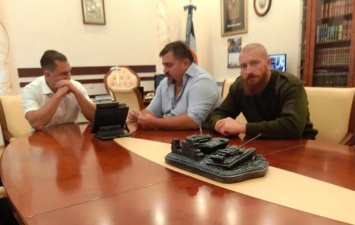 Одесских активистов вооружат