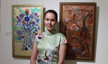 В Музее истории Каменского открылась выставка молодой художницы