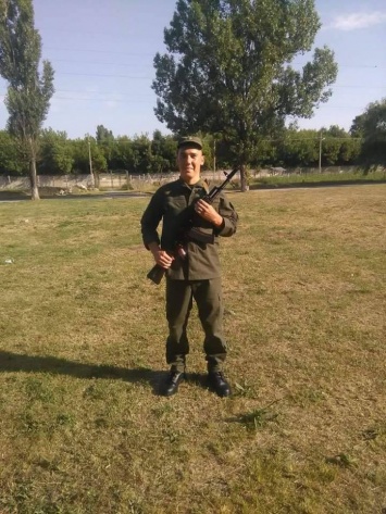 На Днепропетровщине солдат застрелился в воинской части