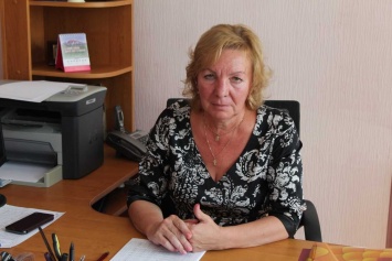 Депутаты от КПРФ объявили голодовку из-за увольнения директора школы