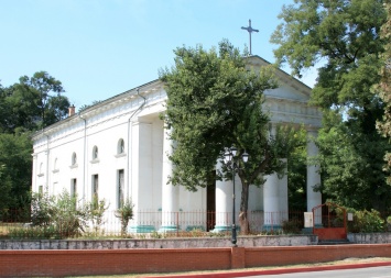 В центре Керчи отмечает 25 годовщину возрождения католический храм