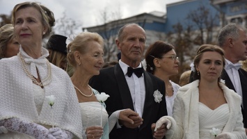 До старта акции "Белый цветок" в Крыму собрали почти полмиллиона рублей