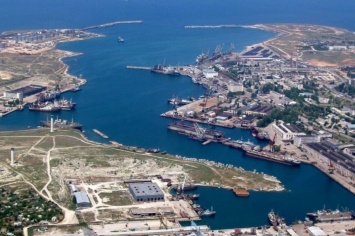 В сентябре в порты Крыма незаконно зашли 16 судов
