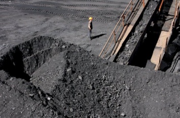 Кабмин разработал меры для увеличения спроса на украинский уголь - СМИ