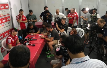MotoGP: Интервью - Хорхе Лоренцо - о своем здоровье и причинах аварии в Тайланде