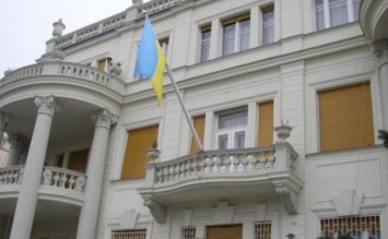 Решили отыграться: обнародовано имя украинского дипломата, которого высылает Будапешт