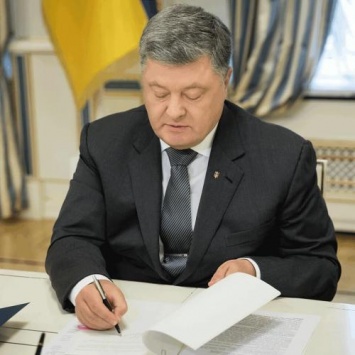 Он погибнет, и с ним падет вся страна: Предсказания о Порошенко и Украине начинают сбываться - нумеролог