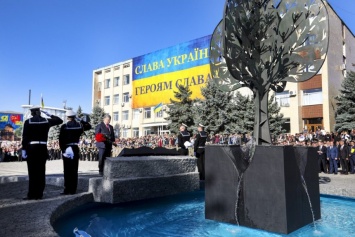 Мы всегда будем помнить тех, кто отдал жизнь за мир - Президент на открытии Мемориала Славы в Болграде