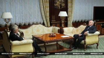 Лукашенко встретился с Ющенко в Минске, обсудил СНГ и приток оружия - СМИ