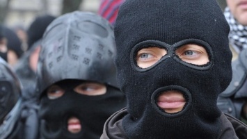 Титушки устроили беспредел в элитном поселке под Киевом: подробности скандального ЧП