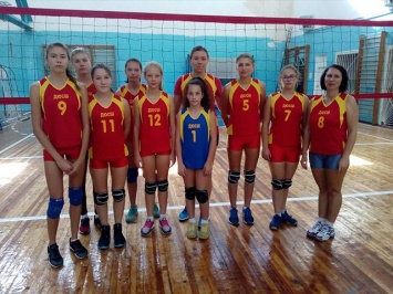 Николаевские волейболистки выиграли турнир памяти Заботина в Херсоне